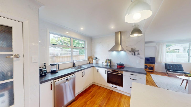 Saint Johns Hill, 2 bedrooms64591326987395111