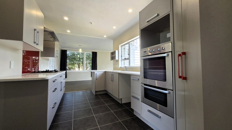 Lower Hutt, 5 bedrooms64591434658305111
