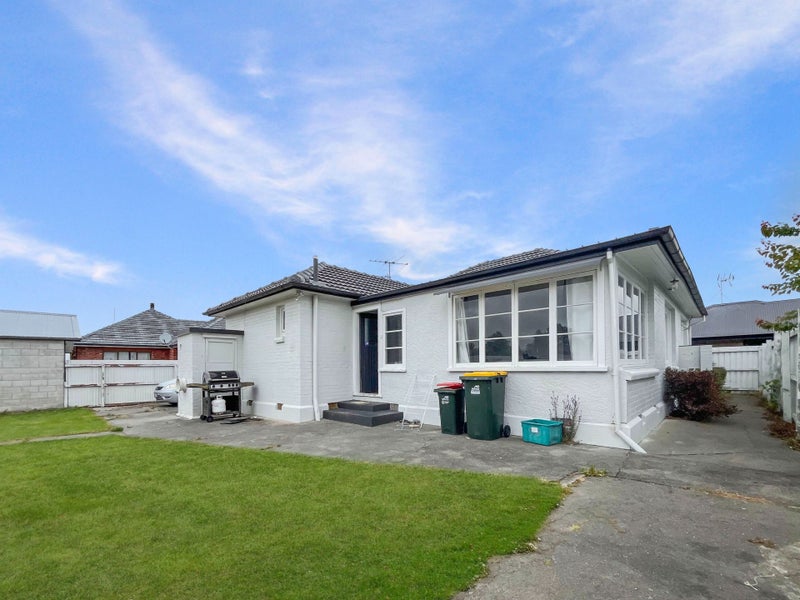 Ashburton, 3 bedrooms64591434696706110