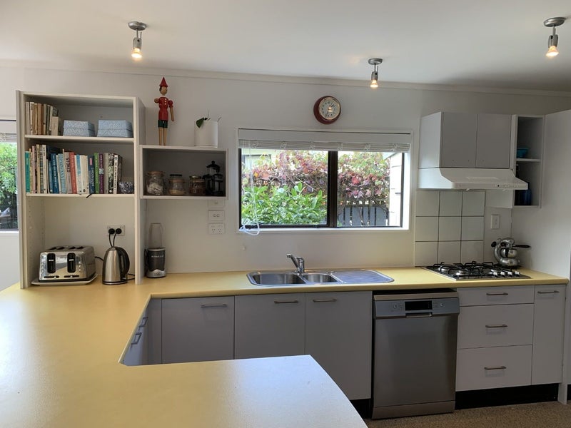 Otaki, 4 bedrooms64591434728066111