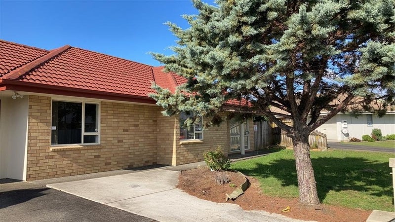 Flat Bush, 3 bedrooms64591626850947111