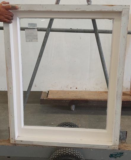 Wooden Fixed Window H1030 x W820 DR14594 Carousel 2