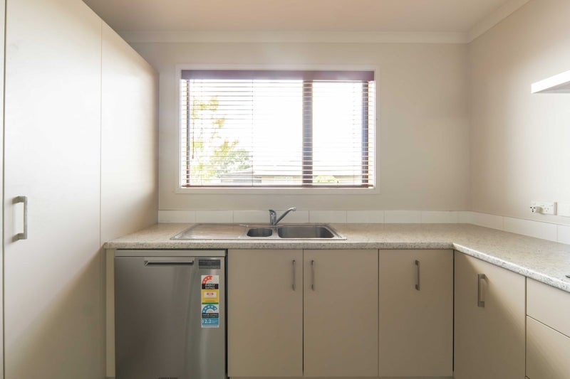 Huntington, 2 bedrooms64591928890498112