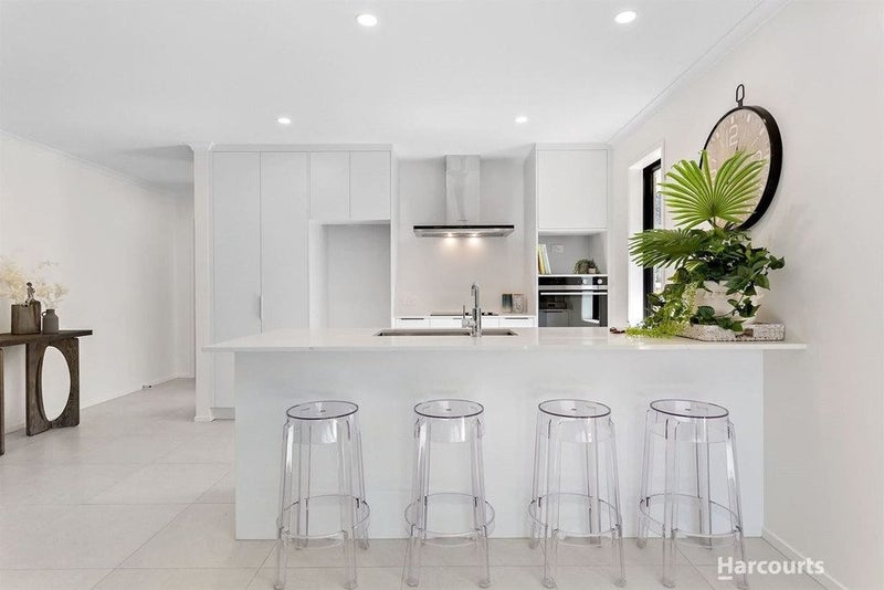 Helensville, 4 bedrooms64592327307906112