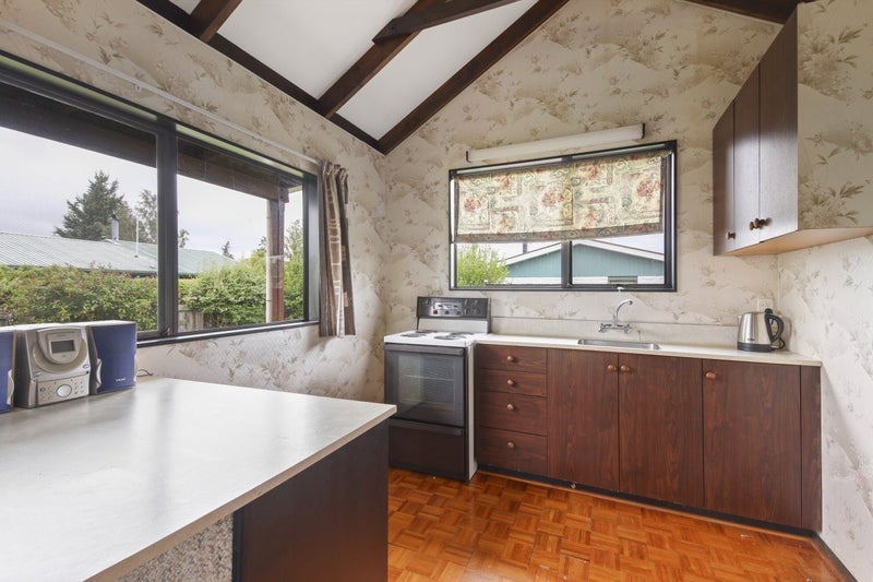 Comfort, Charm, and Potential in Oxford64592327362947111