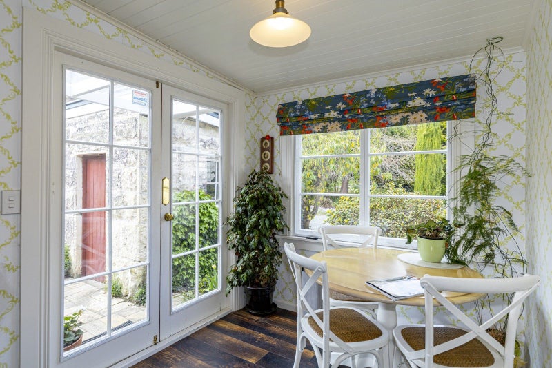 A lifestyle admired and featured64592424633859112