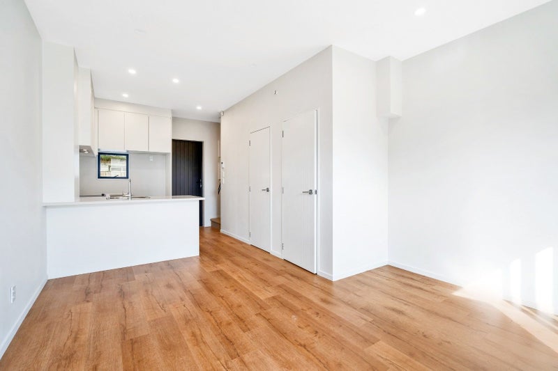 Henderson, 3 bedrooms64592424732673114