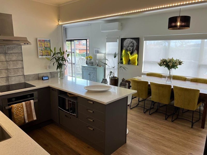 Saint Heliers, 2 bedrooms64592520955267112