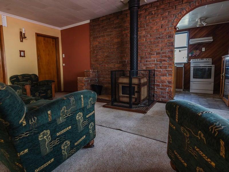 Smart Buy in a Handy Spot64592521062401113