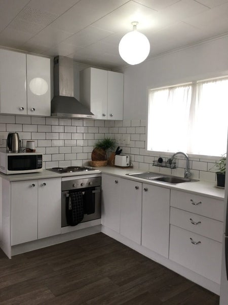 The Wood, 2 bedrooms64592521081090111