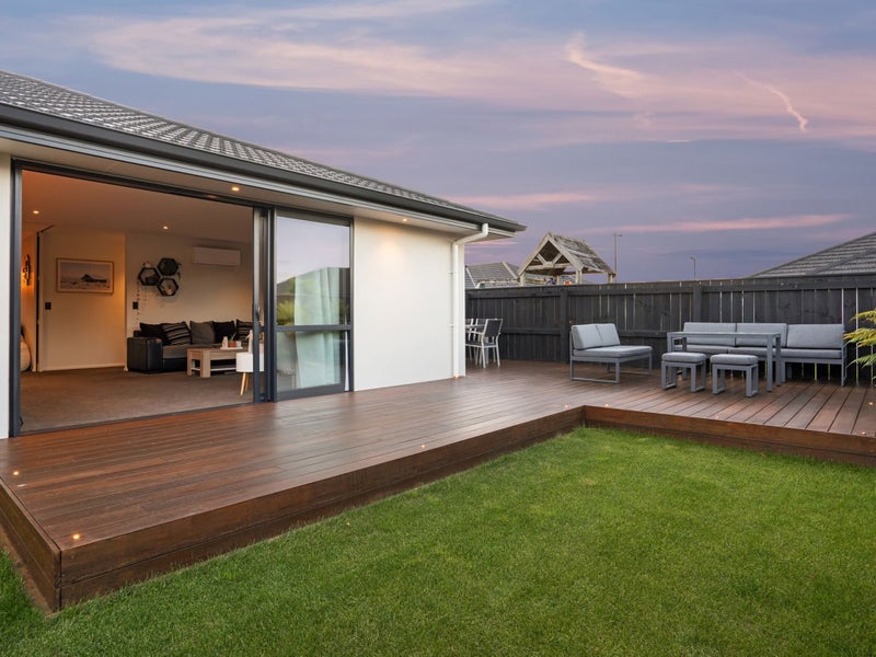 Modern and Bright, an Effortless Choice64592617065475112