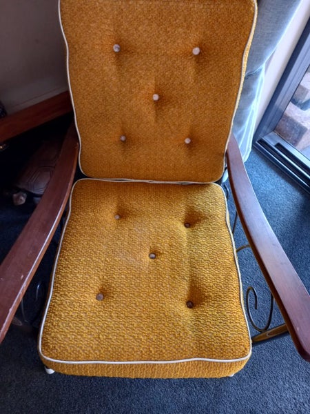 Original chair Carousel 2