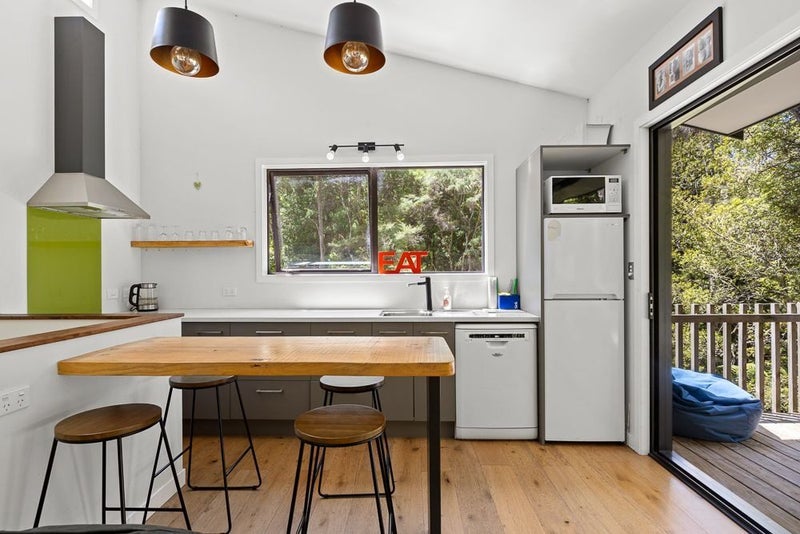 Snells Beach, 2 bedrooms64592918799491111