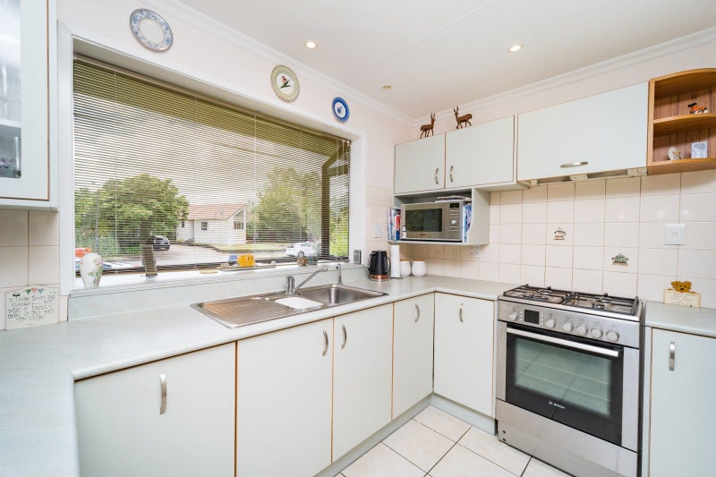 Be in for Christmas!64593015282819114