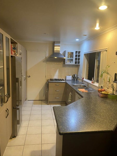 Flat Bush, 4 bedrooms64593015403393112