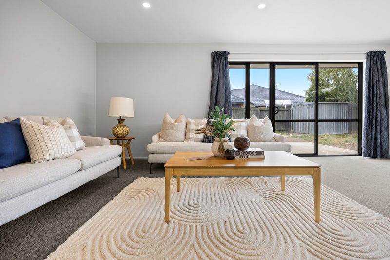 Generous Family Space with Triple Garaging64593111334915112