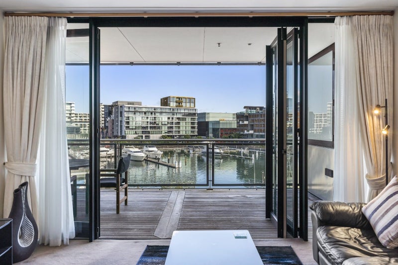 City Centre, 2 bedrooms64593111473665110