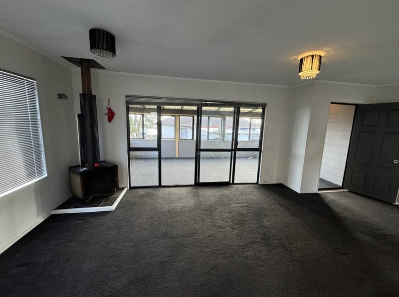 Clover Park, 3 bedrooms64593111507202112