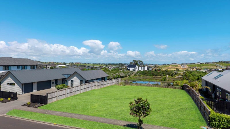 CHRISTMAS QUACKER64691800108930114