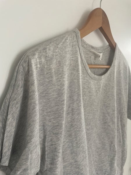 Max t-shirt size medium Carousel 2