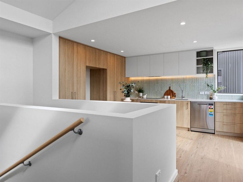 City Centre, 2 bedrooms64593207897602112