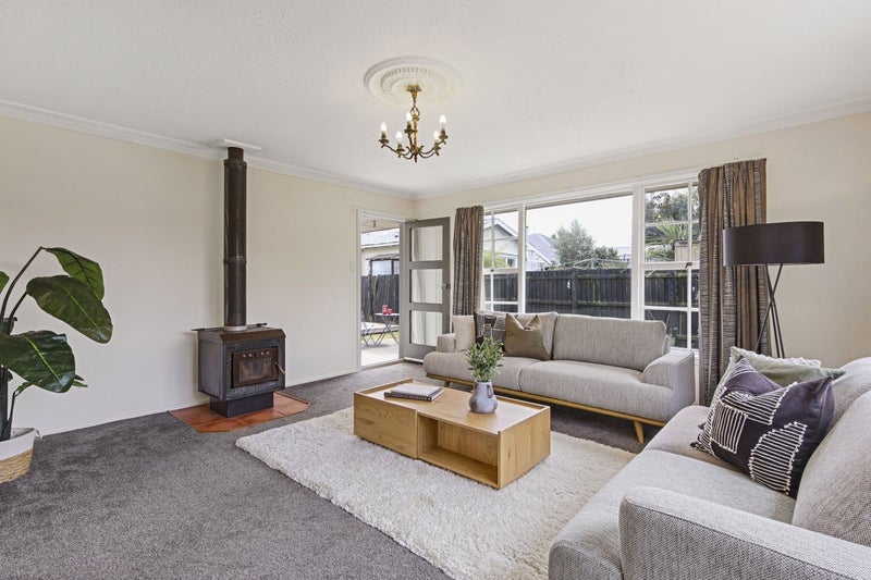 Last Chance... Be in Before Christmas64593317903746114