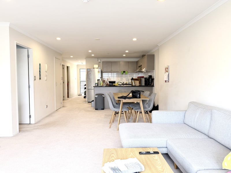 Newmarket, 3 bedrooms64593415503745111