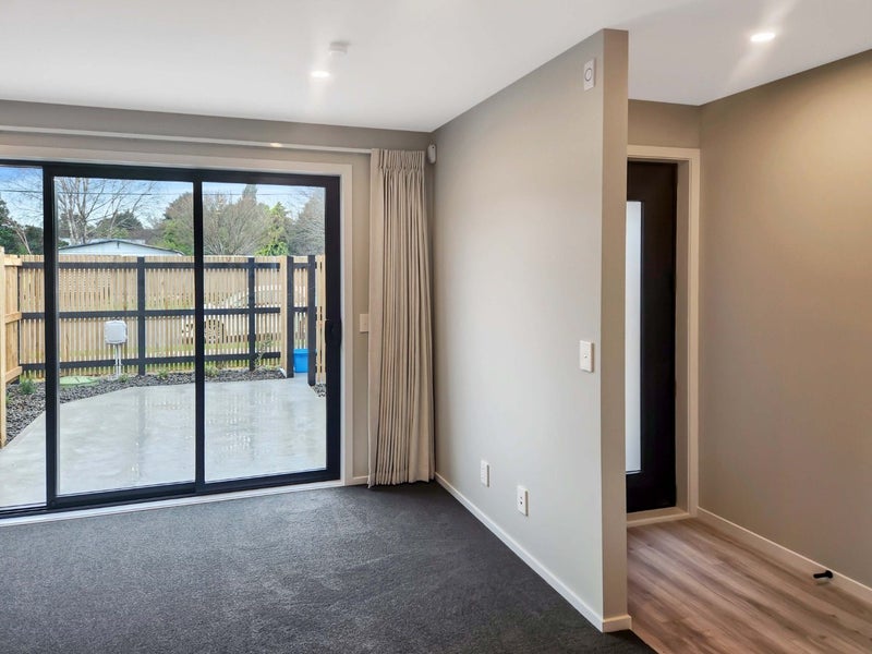 Wainuiomata, 2 bedrooms64593415560322114