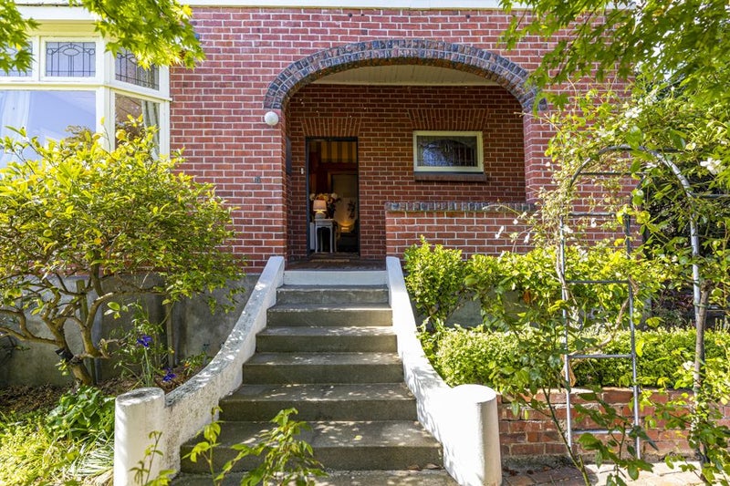 Waimataitai, 5 bedrooms64593452497153112