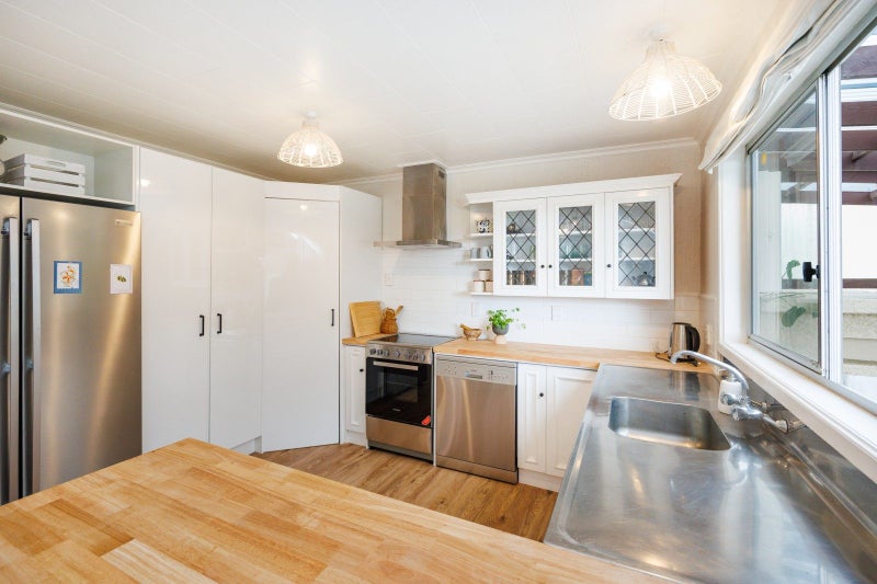 Gorgeous lifestyle home close to Feilding64593514041345114