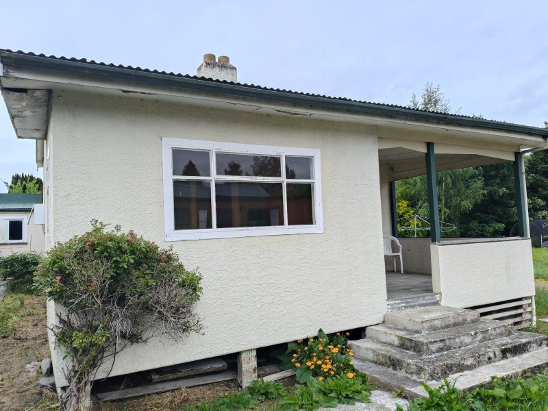 Prominent position, potential opportunity64593514057474110