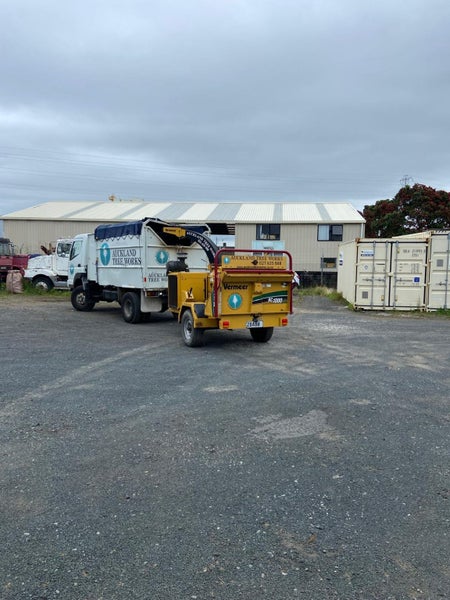 2018 BC1000XL Wood Chipper – New Condition – Ready for Work64593526425090111