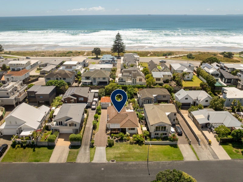 A rear offering in coastal Mount Maunganui64593624580097110