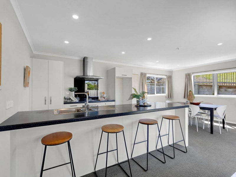 Effortless Modern Living64593721703811114