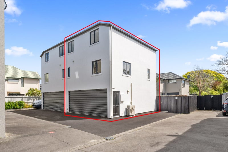 Exceptional Value on the Fringe of the CBD!64593917348737110