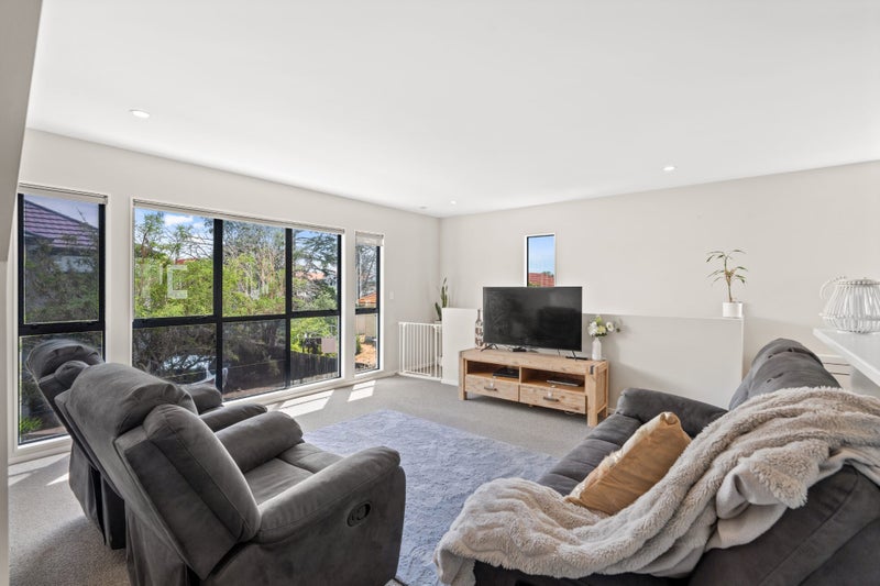 Exceptional Value on the Fringe of the CBD!64593917348737111
