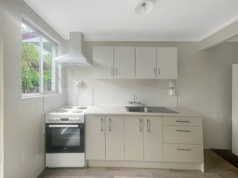 Springvale, 2 bedrooms64593819067011112