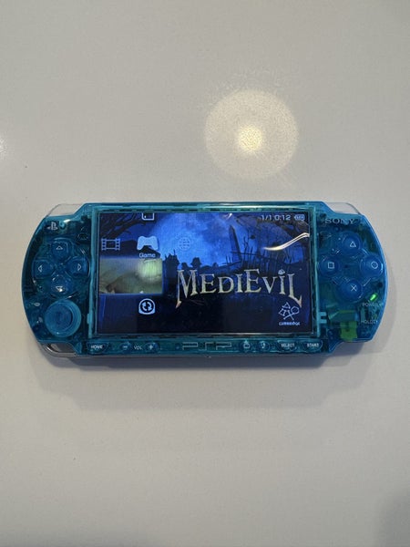 PSP 2000 Clear Blue - 64gb Carousel 1