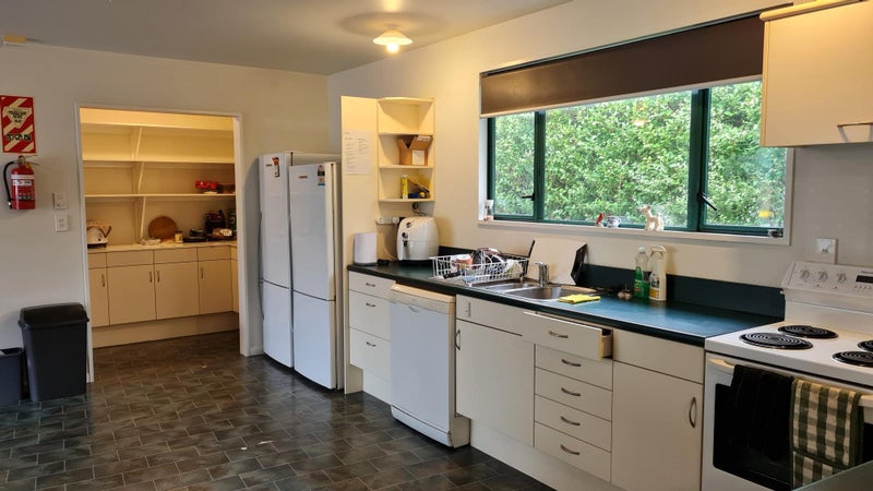 Woolston, 1 bedroom64594124411522111