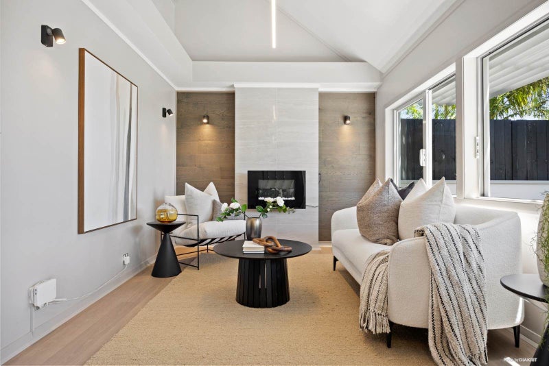 Move In Magic in Meadowbank64594124357506111