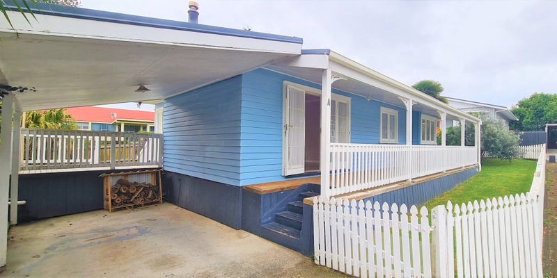 Onehunga, 3 bedrooms64594216029571110