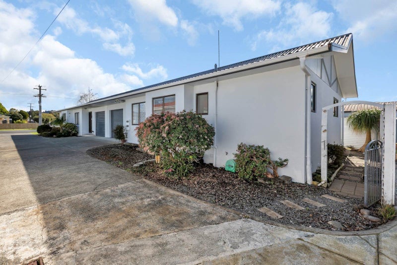 Kensington, 2 bedrooms64594124396289114