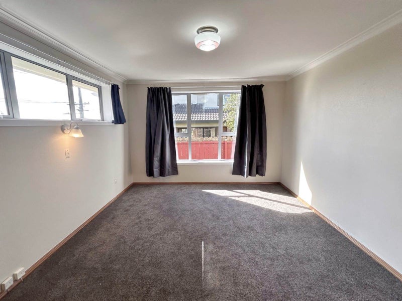 Mount Roskill, 3 bedrooms64594410372482113