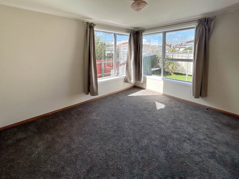 Mount Roskill, 3 bedrooms64594410372482114