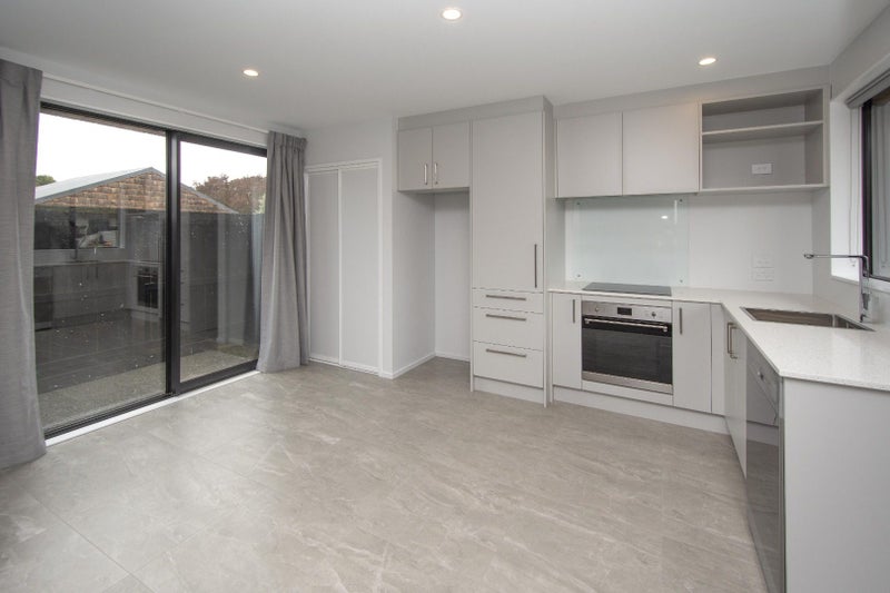 Sydenham, 2 bedrooms64594508210433112