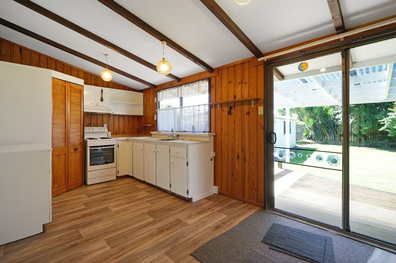 Papakura, 3 bedrooms64594706020611113