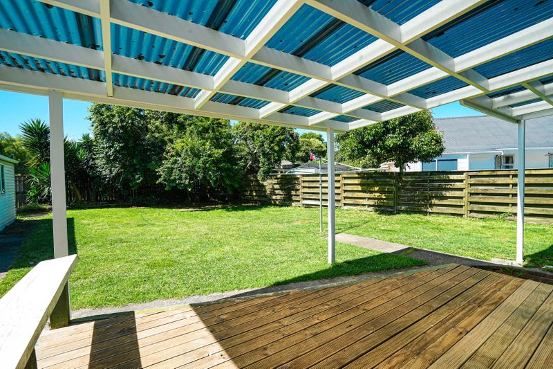 Papakura, 3 bedrooms64594706020611114