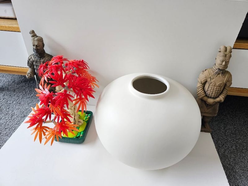 "Olwen" Ceramic Vase/ Flat Glaze in "Bone" = Soft White. As New. Carousel 2