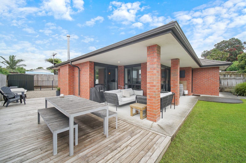 Avondale, 3 bedrooms64594706208131113