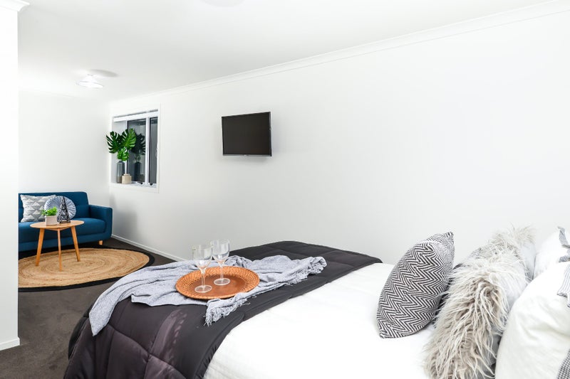 Melville, 1 bedroom64594805560835110